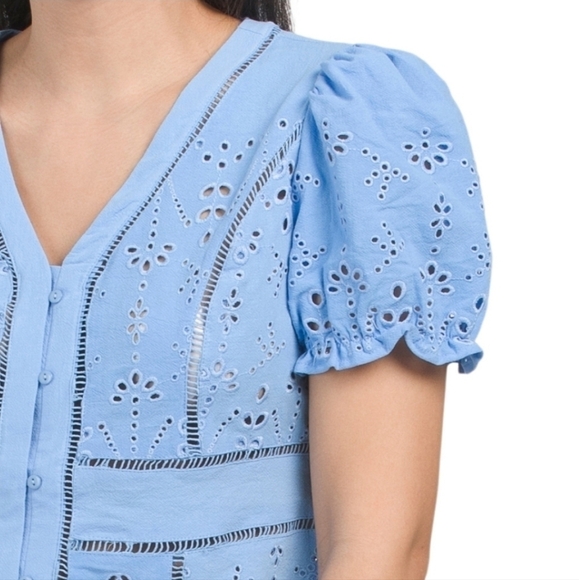 Liv Puff Sleeve Eyelet Top - Picture 3 of 4